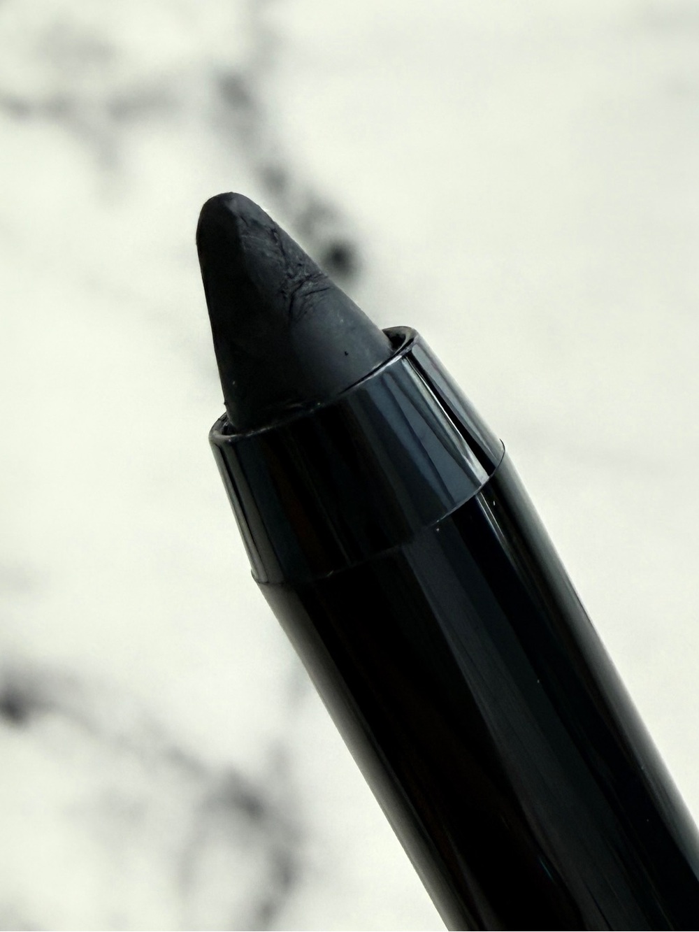 Bobbi Brown Long-Wear Cream Liner Stick - Panther Black - Picture 4 of 5